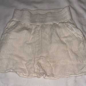Billabong Women's white Shorts